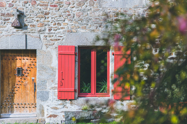 Fenêtres et volets à La Ville Es Nonais